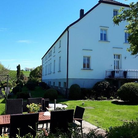 Altes Bauernhaus Im Gruenen Steffenshagen Kültér fotó